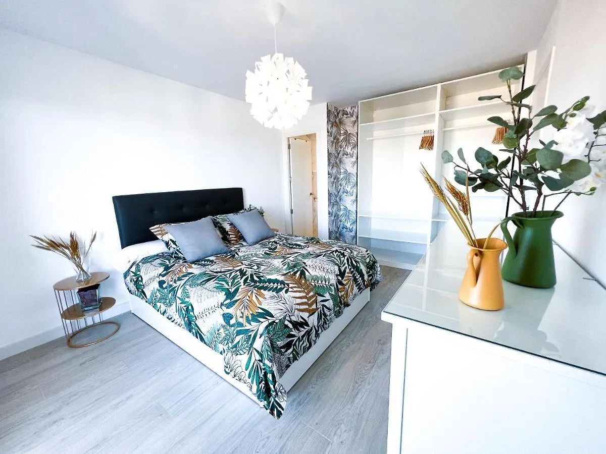 Apartamento A 900 M De La Playa Y Con Vistas Al Mar En Fuengirola Apartment