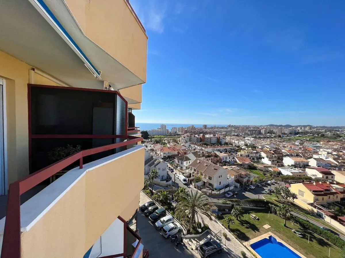 Apartamento A 900 M De La Playa Y Con Vistas Al Mar En Fuengirola 0*,