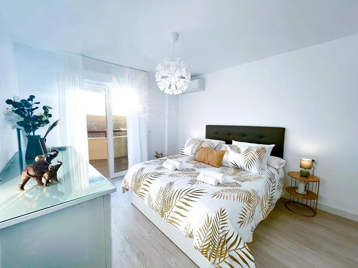 Apartment Apartamento A 900 M De La Playa Y Con Vistas Al Mar En Fuengirola